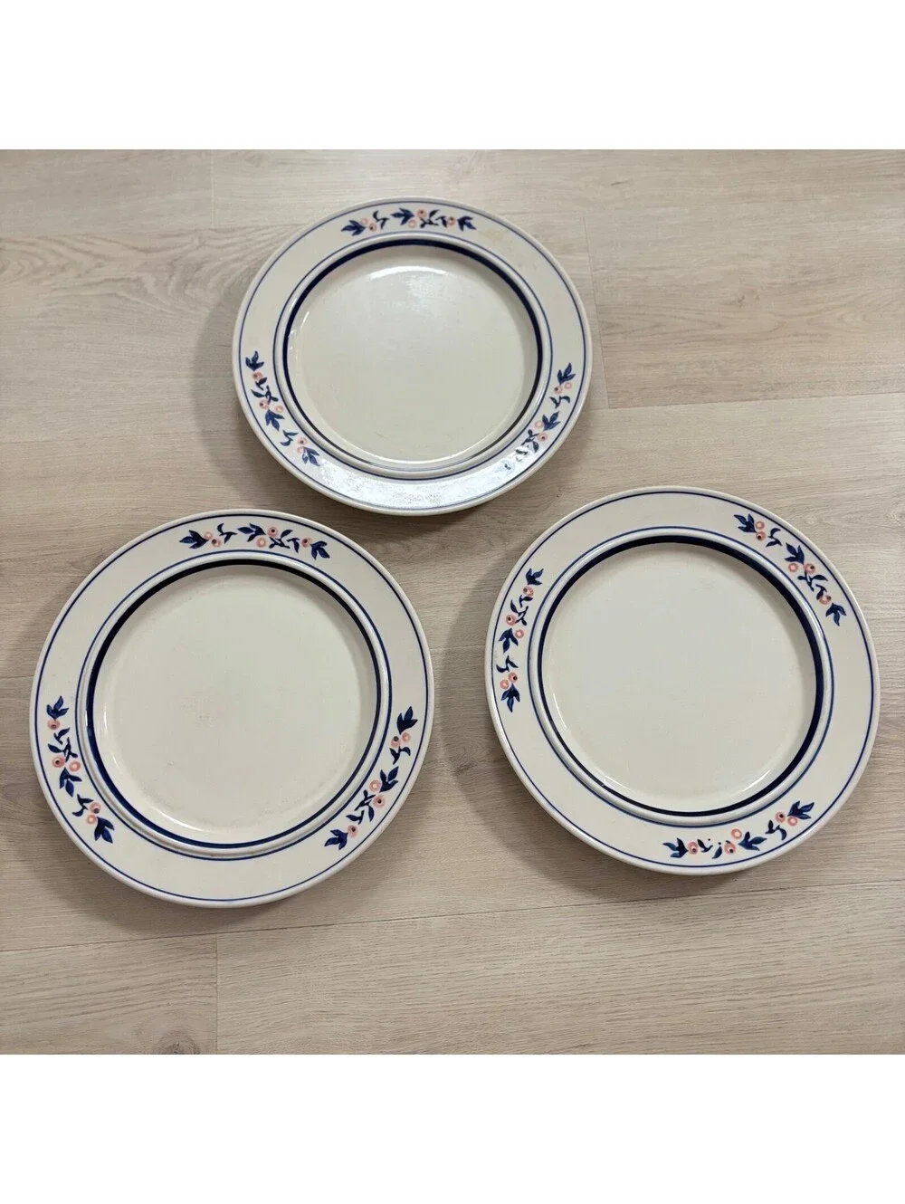 (3) Ranmaru Debonaire White Floral Dinner Plates 10.5